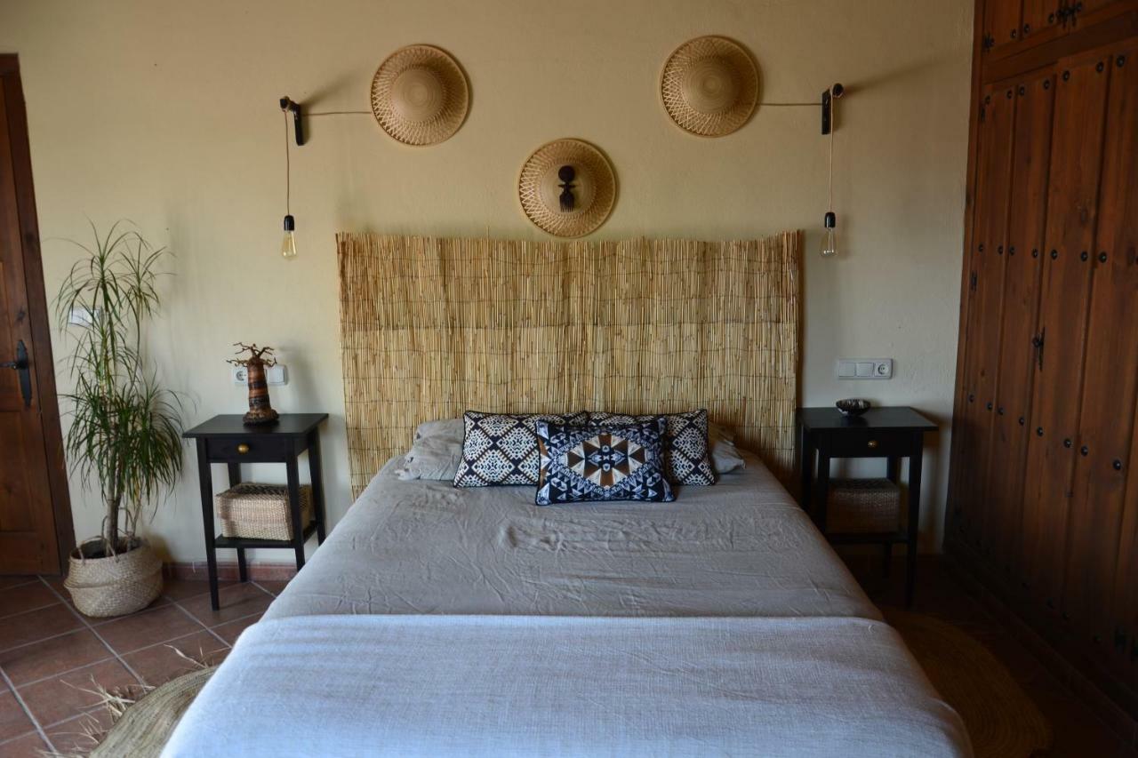 Bed and Breakfast The African House Tolox Exterior foto